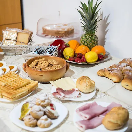 La Kore Πανσιόν 3*